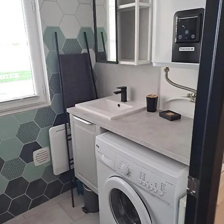 Appartement Confort Lumineux Parijs